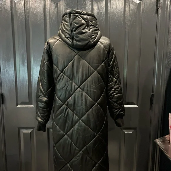 Piper and Jane full length coat - Picture 5 of 6